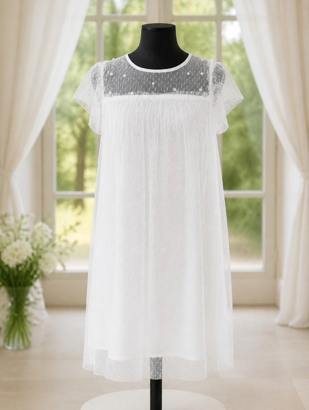 Very J | NWT Beautiful Off White Tulle Dress, Size S